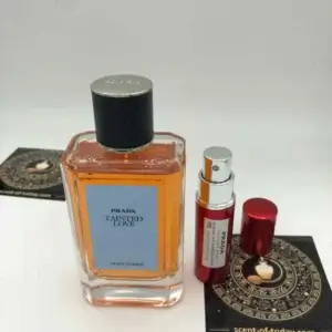 Tainted Love Prada pour homme et femme