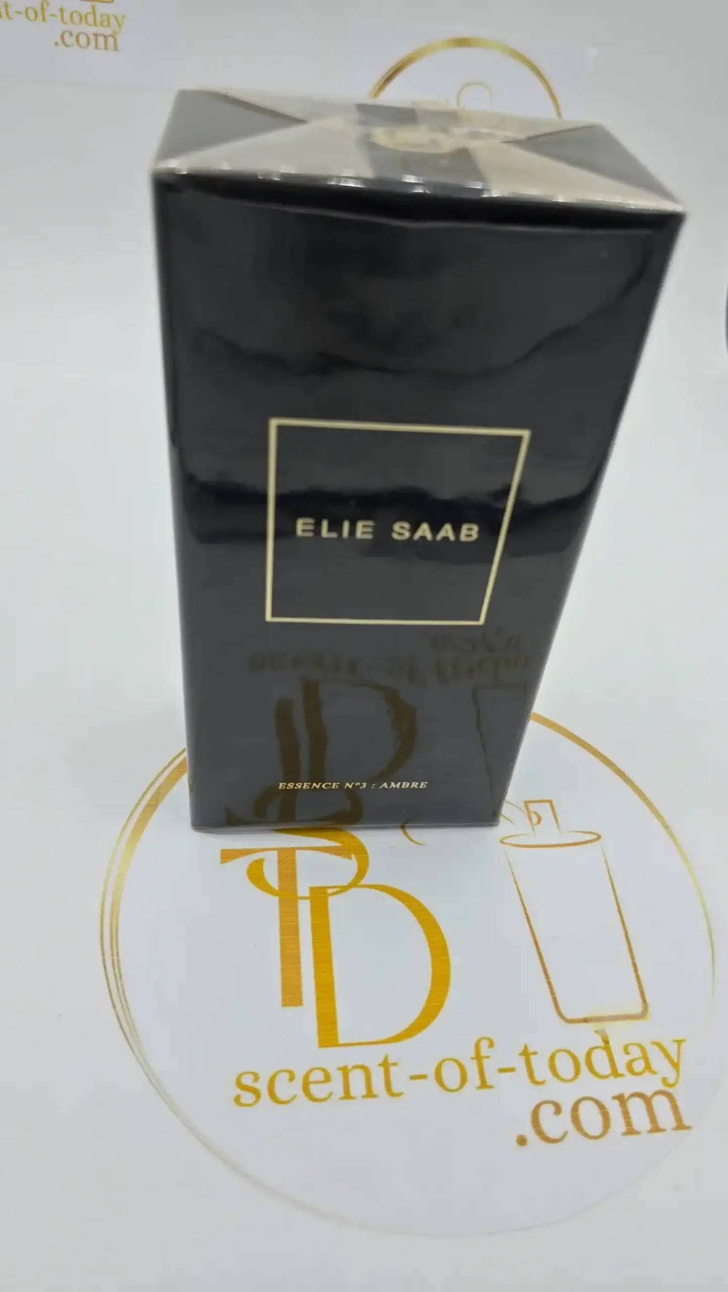 Essence No. 3 Ambre Elie Saab